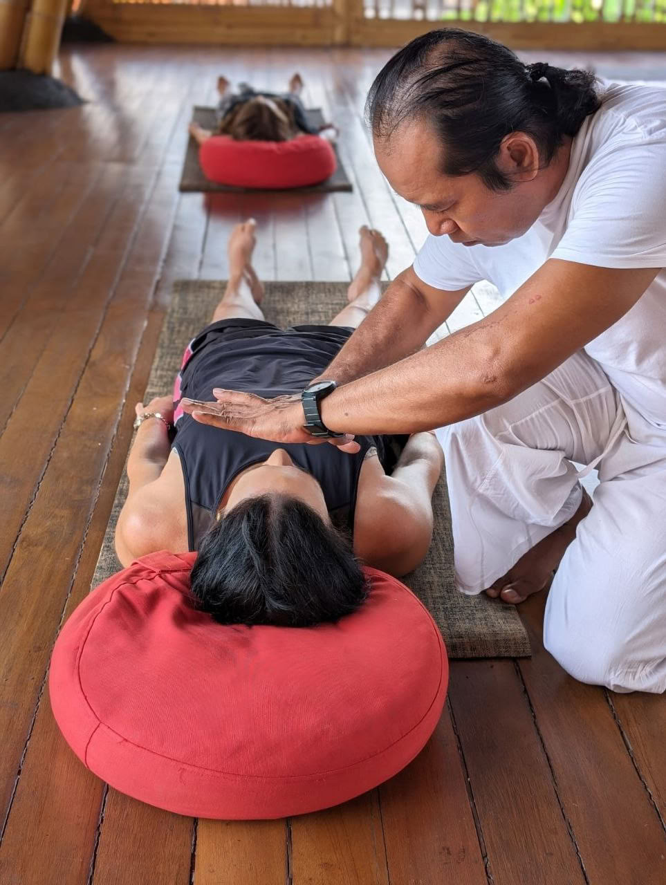 Helig ensamhet och läkande meditation