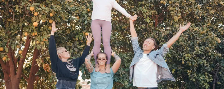 Inspirerande AcroYoga-retreat