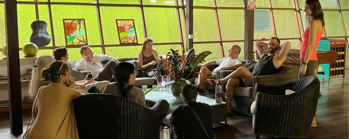 1-mot-1-coaching med Maestro Hamilton, grundare av Blue Morpho Tours