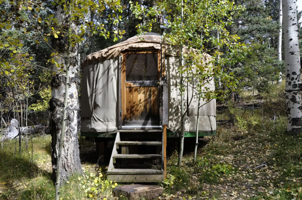 Världen är gjord av berättelser: en insiktsmeditationsretreat