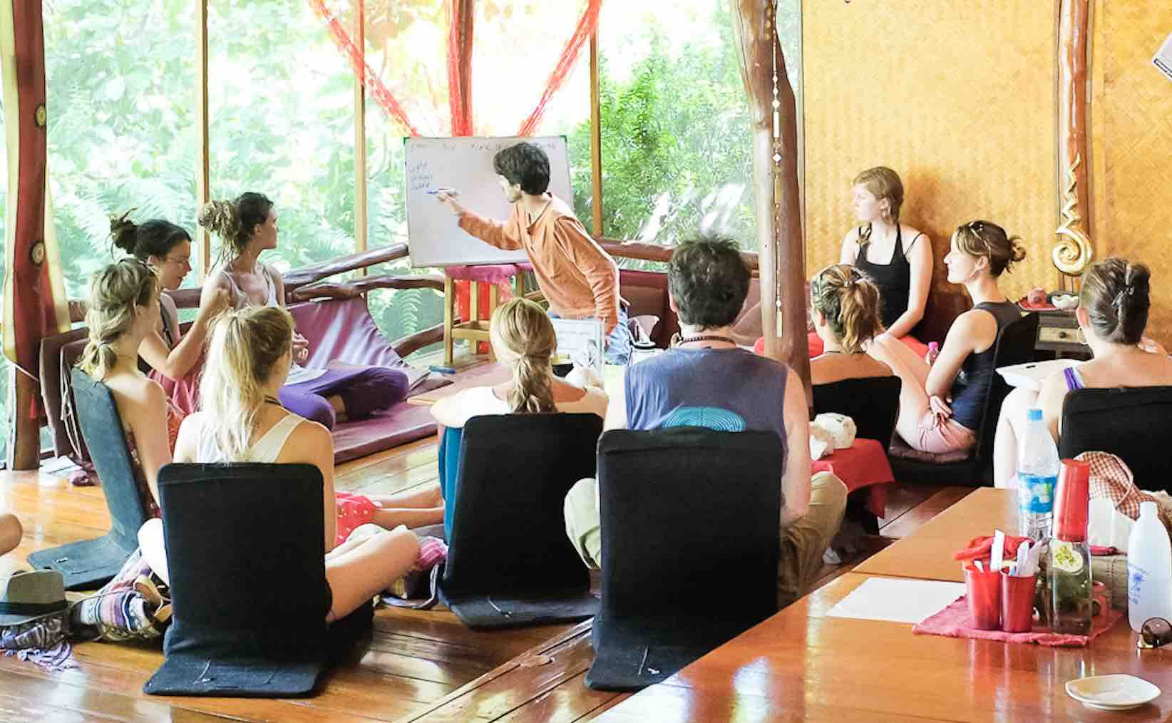 Nivå 1 ThaiVedic yogaterapiutbildning