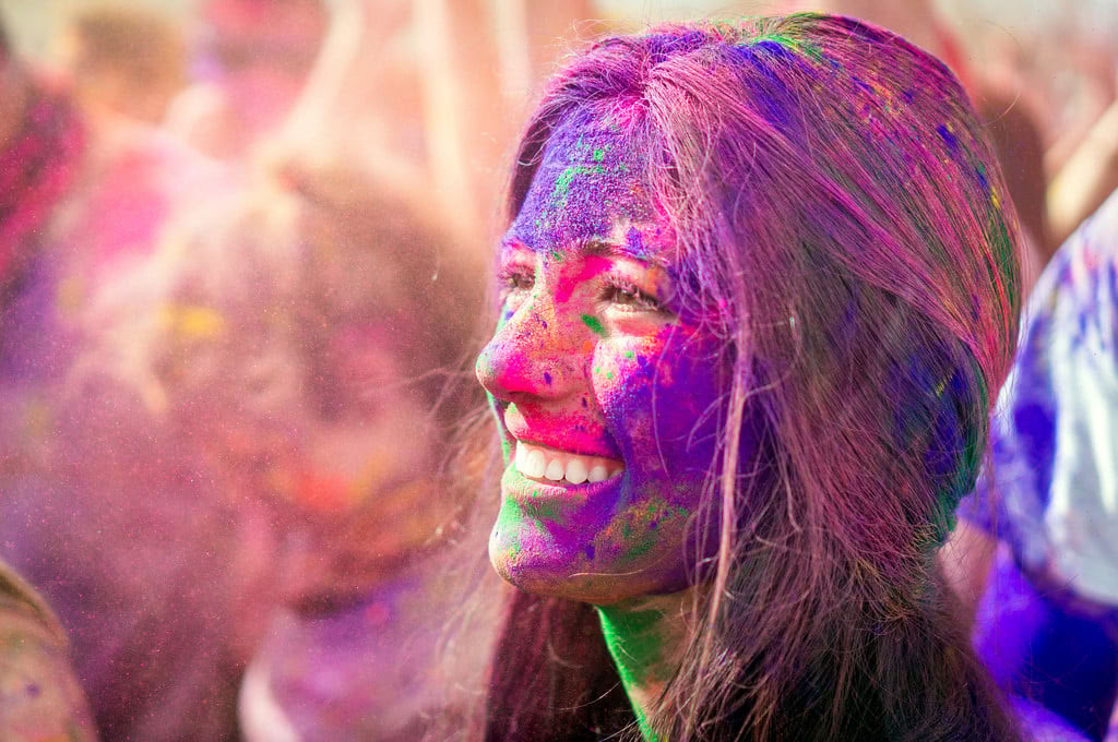 Spirit of the Himalayas"-turné + Holi-festival i Indien
