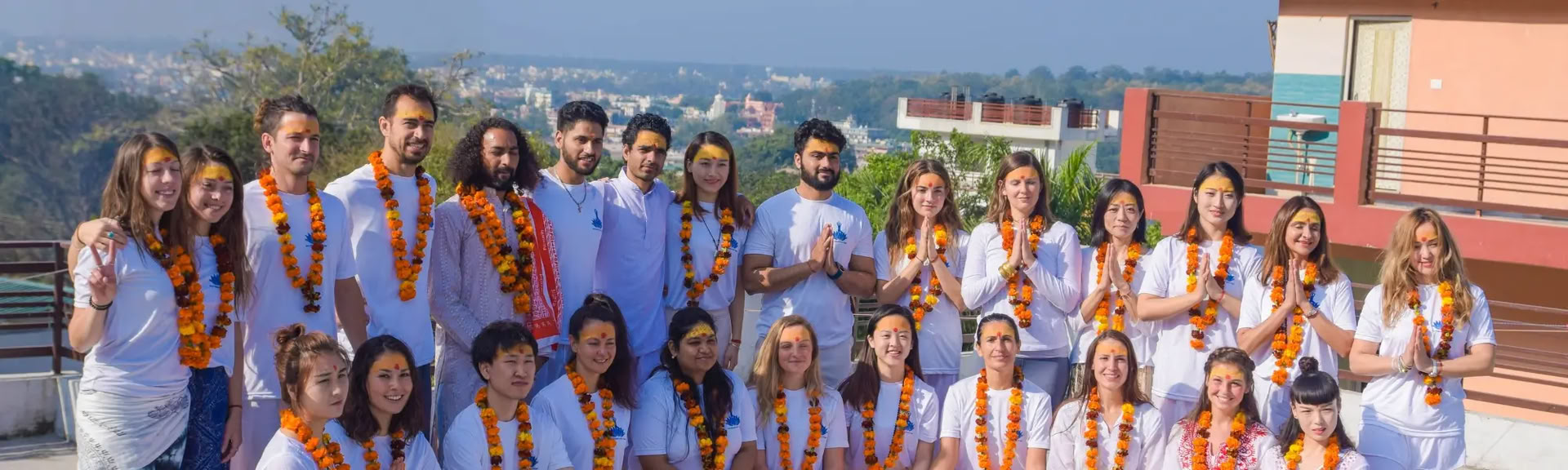 200-timmars yogalärarutbildning i Rishikesh – 5 juli till 30 juli 2026