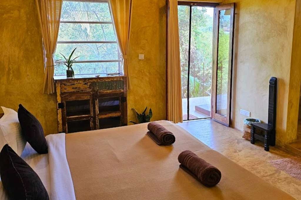 Yoga-retreat i eld och nektar i Goa, Indien