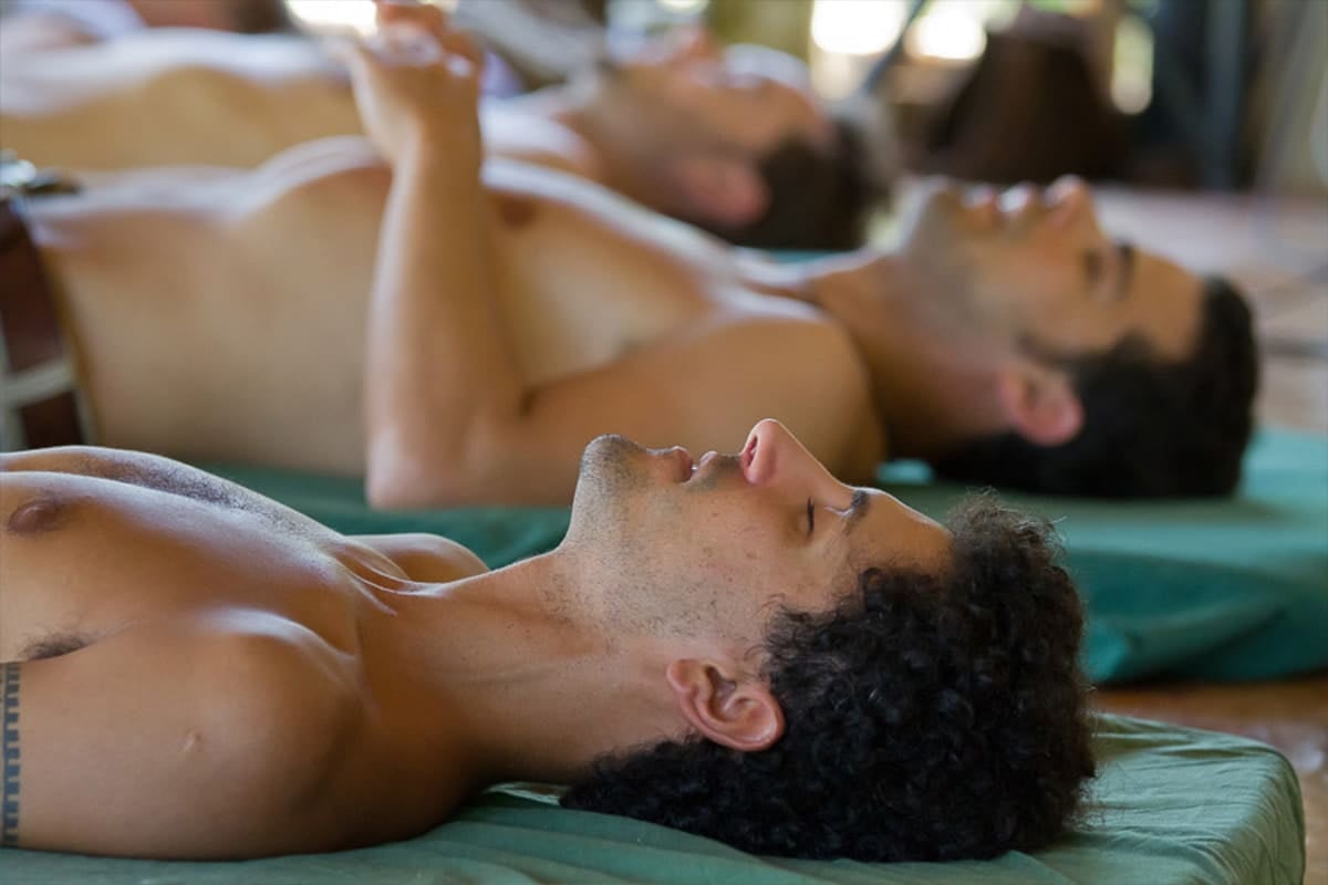 150-timmars utbildning för breathwork-facilitatorer
