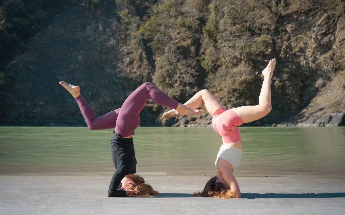 200-timmars yogalärarutbildning i Rishikesh