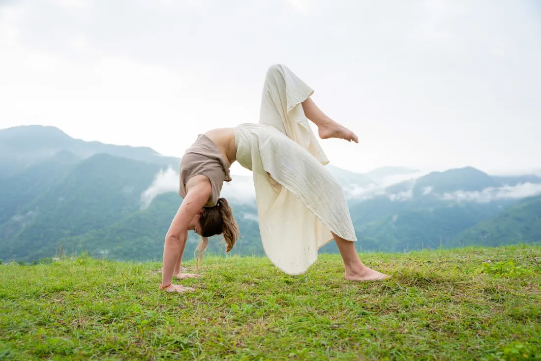 200-timmars lärarutbildning i kundaliniyoga