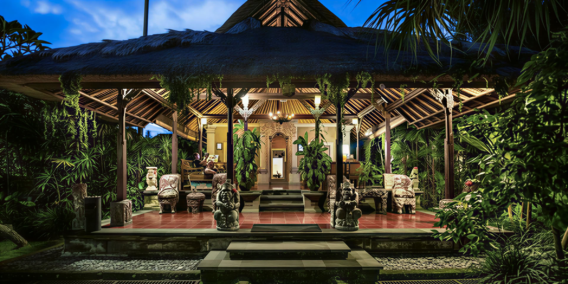 Bali 100-timmars yogalärarutbildning
