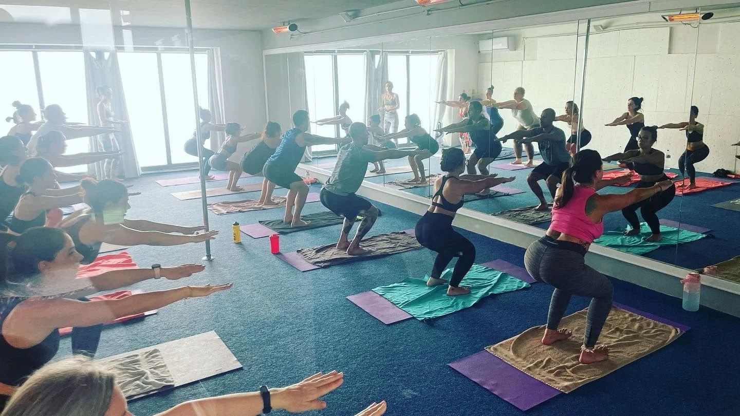 Höstavslutning - Deltidsutbildning för yogalärare — Momosyoga | HotYogaMalta