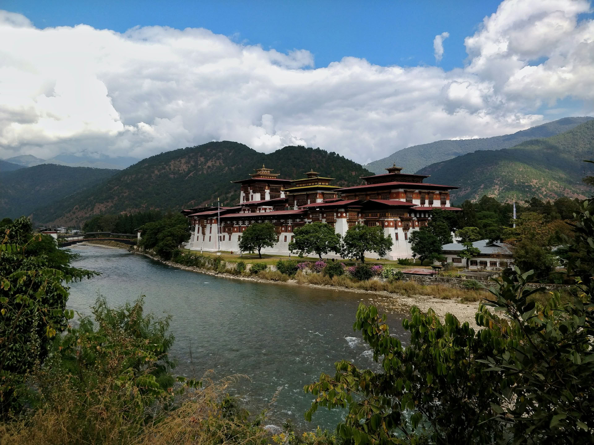 Bhutans essensresa: Thimphu, Punakha och Paro