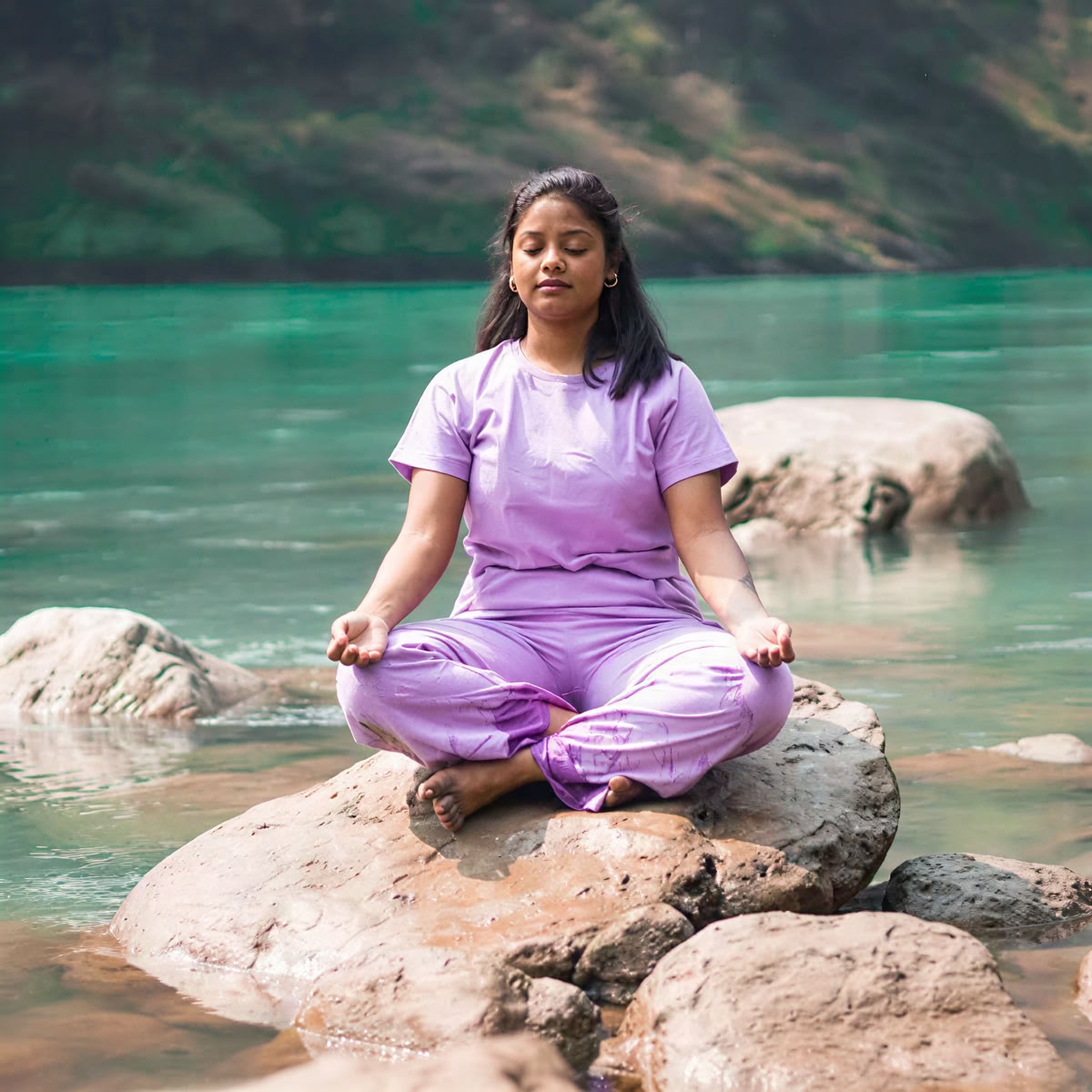 100-timmars yogalärarutbildning i Rishikesh