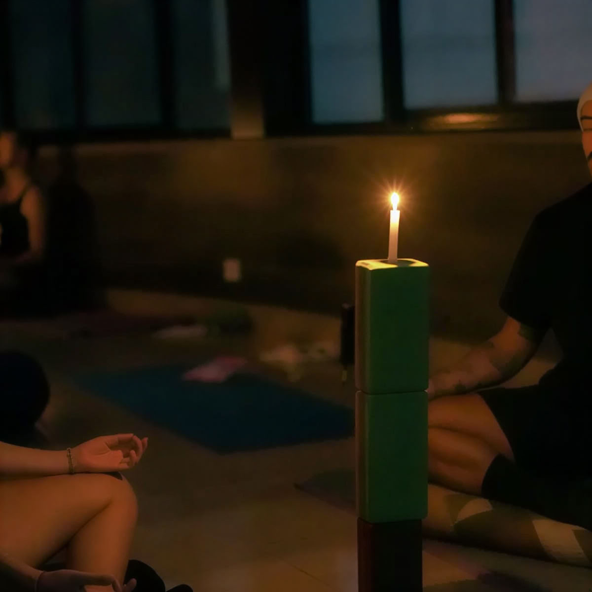 100-timmars yogalärarutbildning i Rishikesh