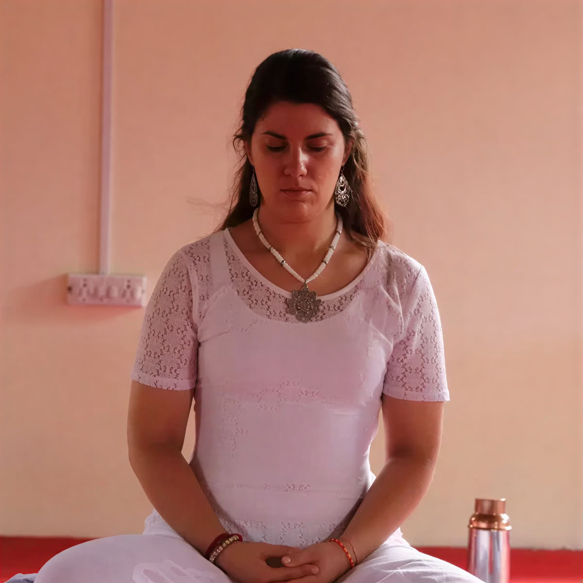 100-timmars yogalärarutbildning i Rishikesh