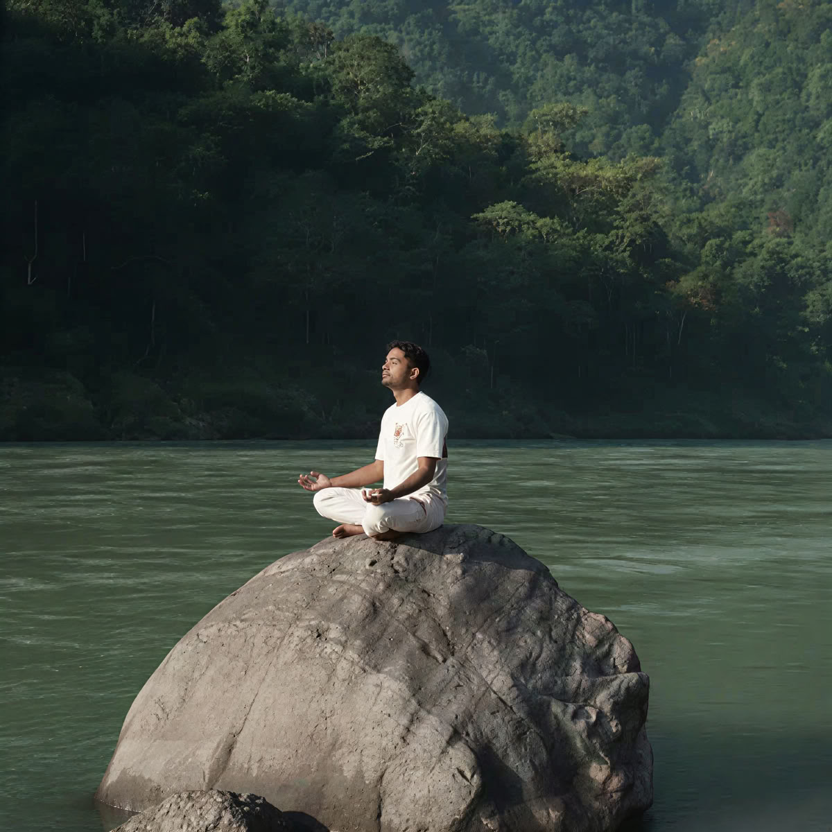 14 dagars yogaretreat i Rishikesh