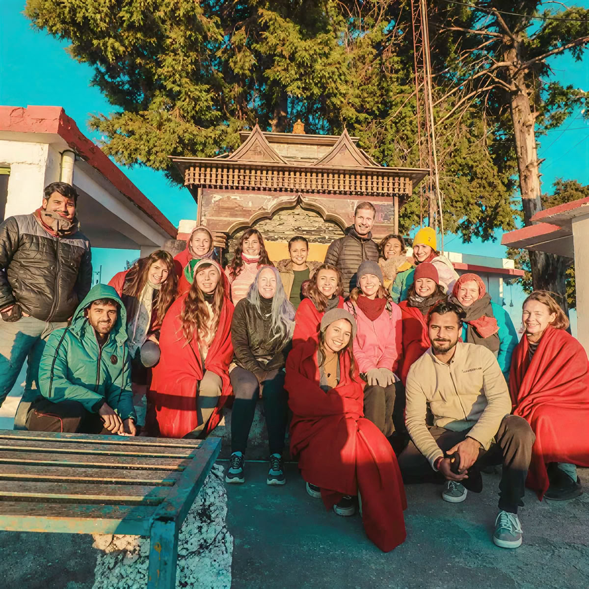 300-timmars yogalärarutbildning i Rishikesh – 1 maj – 27 maj 2026