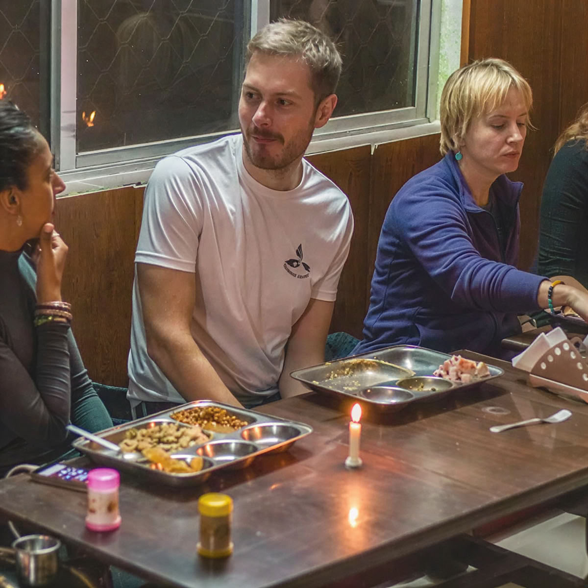 300-timmars yogalärarutbildning i Rishikesh – 01 jan – 27 jan 2027