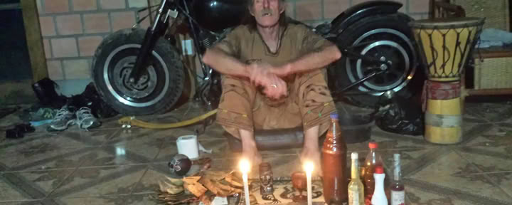 8 dagars / 7 nätter / 3 ceremonier ayahuasca-retreat