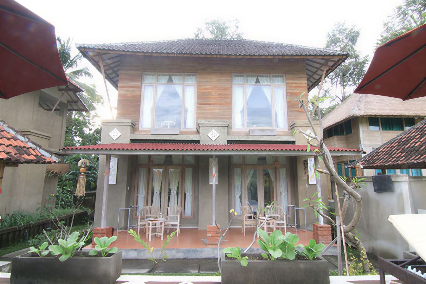 Oförglömlig 7-dagars yogaretreat på Firefly Retreat Bali