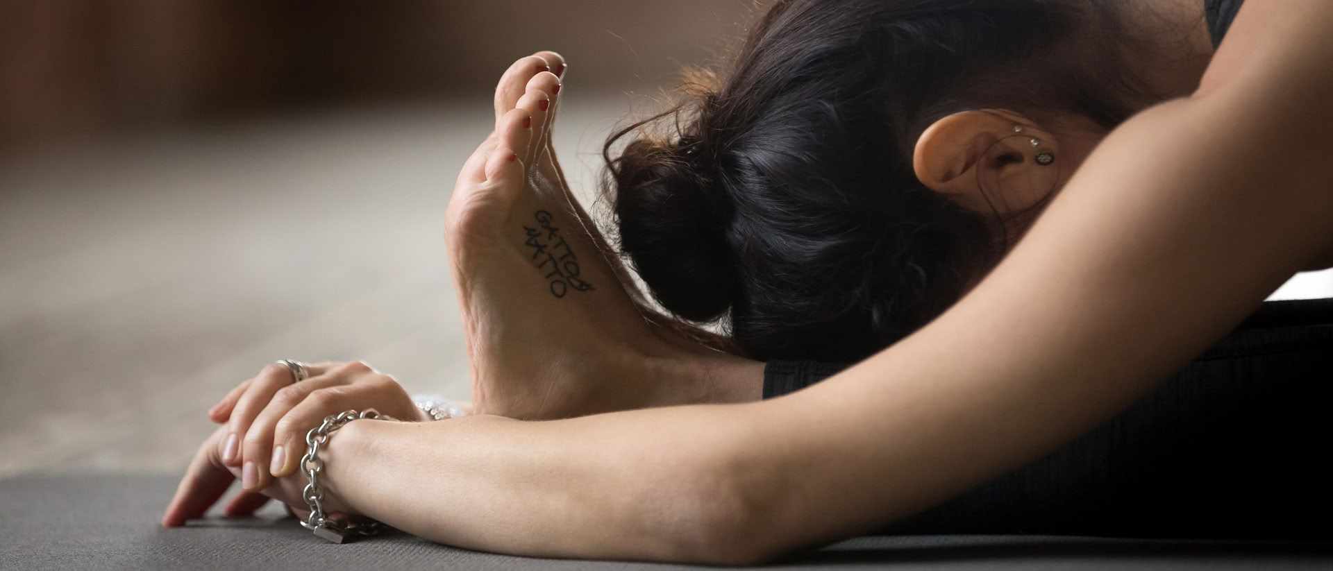 Quantum- och yin-yogalärarutbildning på 200 timmar enligt Yoga Alliance