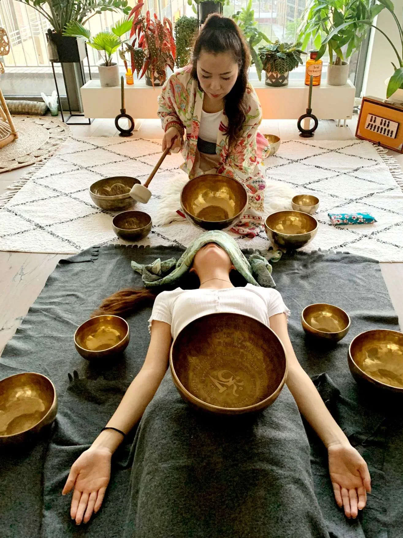 Transformativ yogaretreat under månförmörkelsen