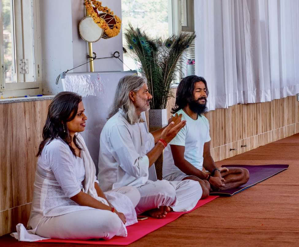 300 timmars hatha-yogalärarutbildning i Rishikesh, Indien – 01 sep – 19 okt