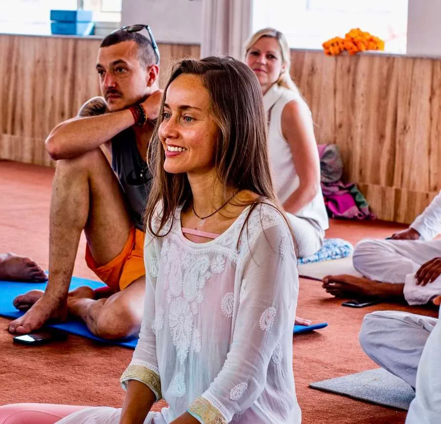 300 timmars lärarutbildningskurs i hatha yoga i Rishikesh, Indien – 01 nov – 19 dec