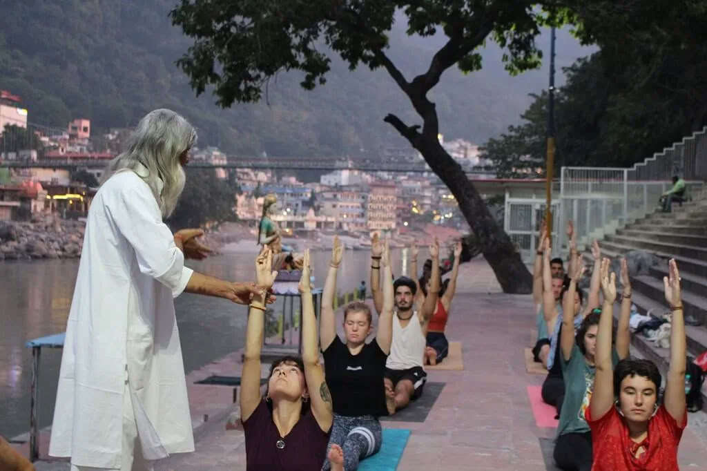 300 timmars lärarutbildningskurs i hatha yoga i Rishikesh, Indien – 01 nov – 19 dec