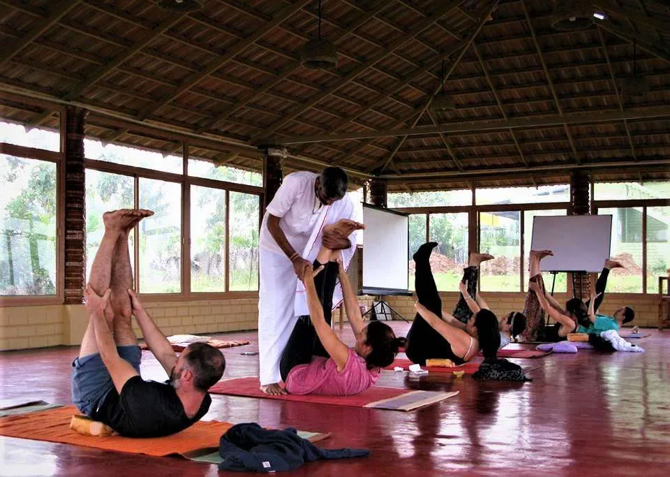 Tantra och yoga utomlands