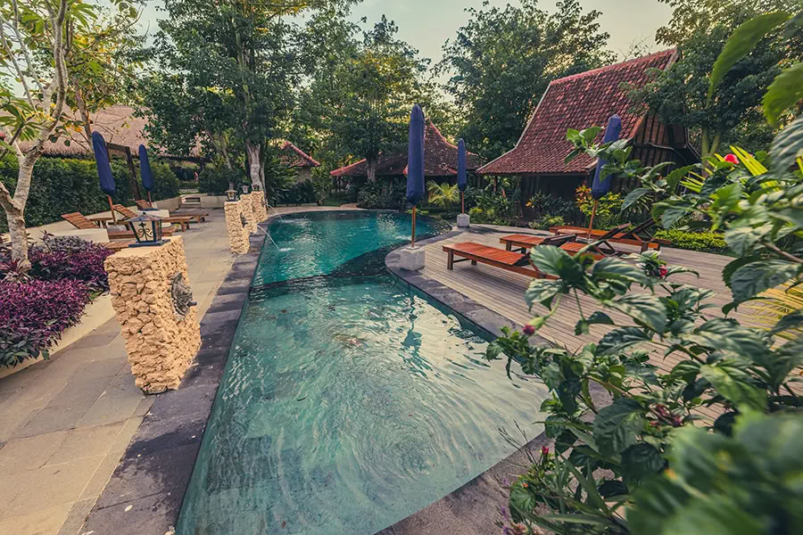 Lucidflow 100 timmar av 300 timmar YTT – yogalärarutbildning på Bali