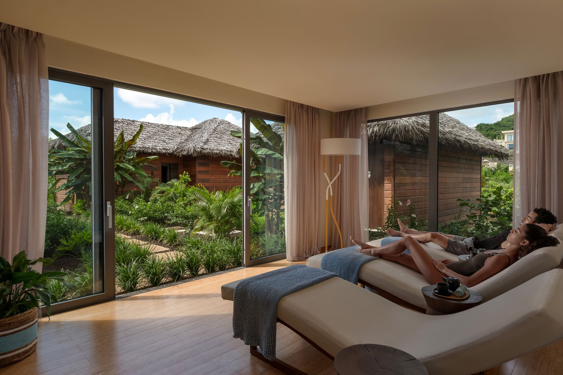 Grenada - Retreat för att släppa taget för två