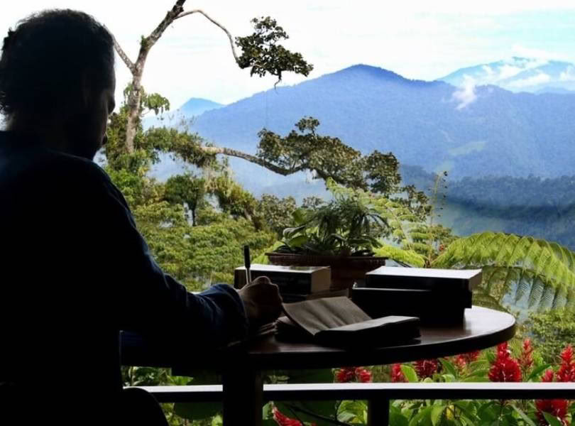 Darshan-retreater