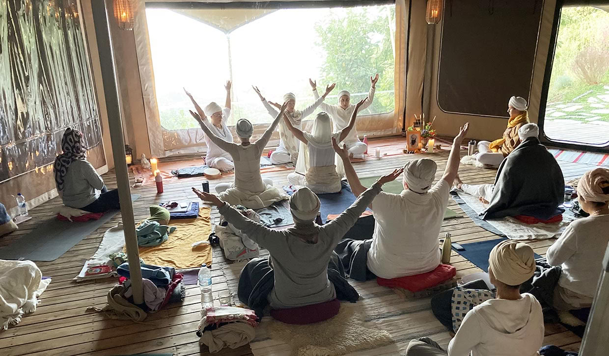 Sungalaa Kundaliniyoga lärarutbildning: Äkta relationer