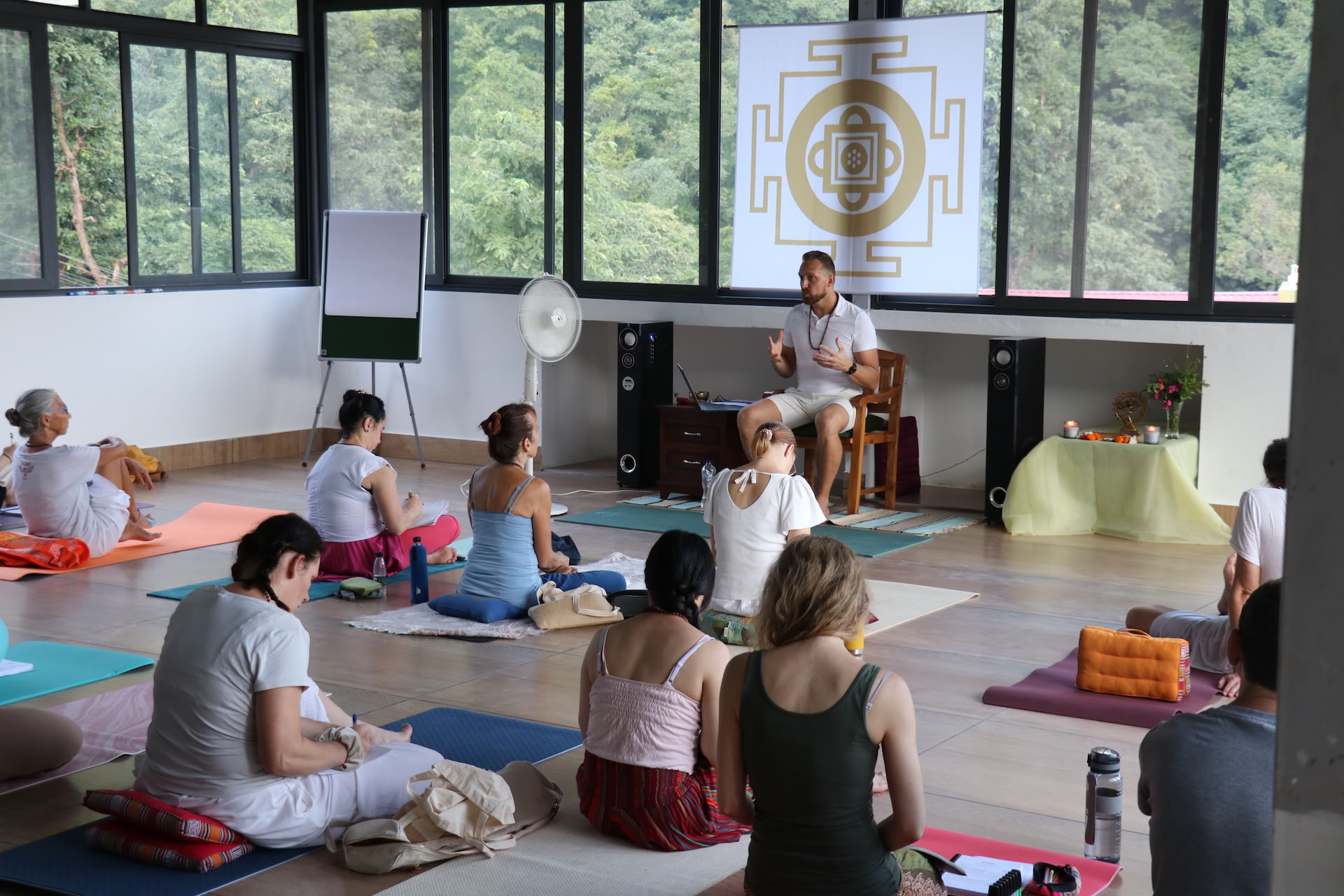 Tantrayogaretreat nivå 1