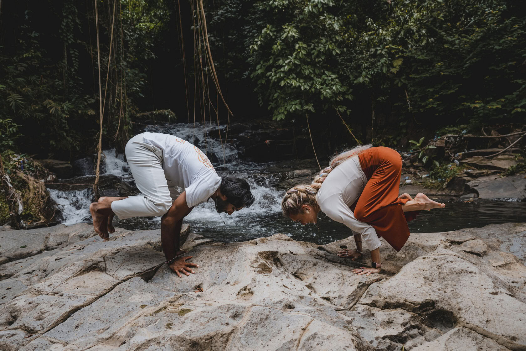 200 timmars yogalärarutbildning på Bali, Amertham