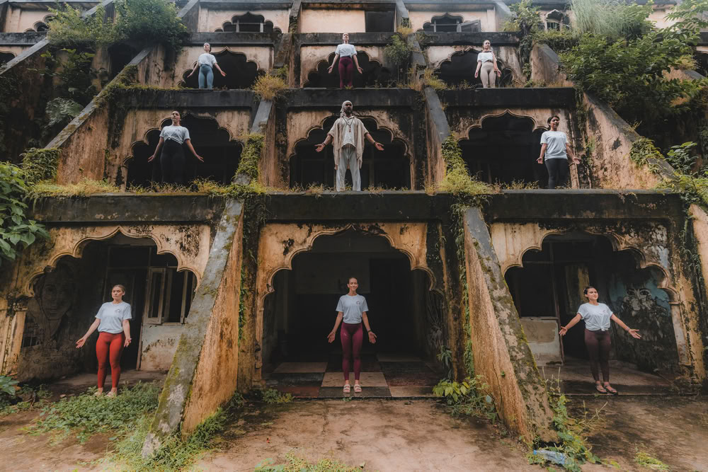 200-timmars YTT i Rishikesh – 27 jan. – 18 feb. 2027