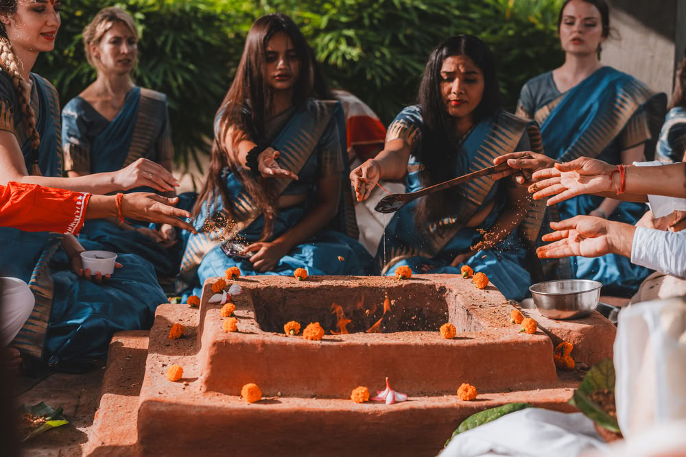 300-timmars yogalärarutbildning i Rishikesh – 20 jan. – 18 feb. 2027