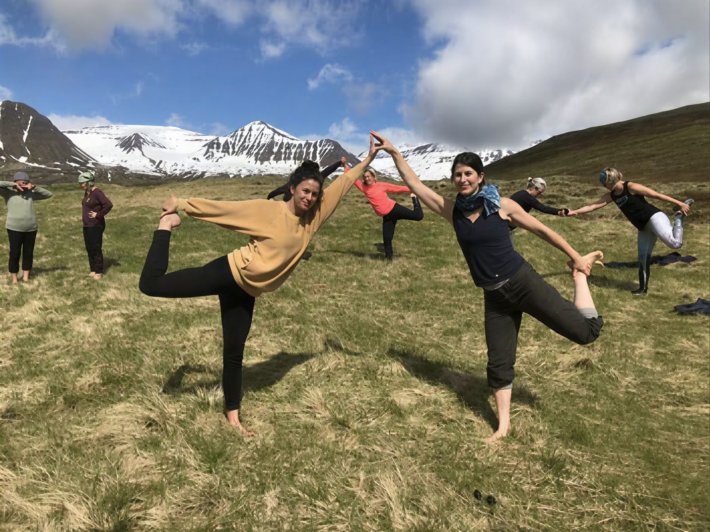 Yoga- och vandringsretreat under midnattssolen på Island – datum 2025