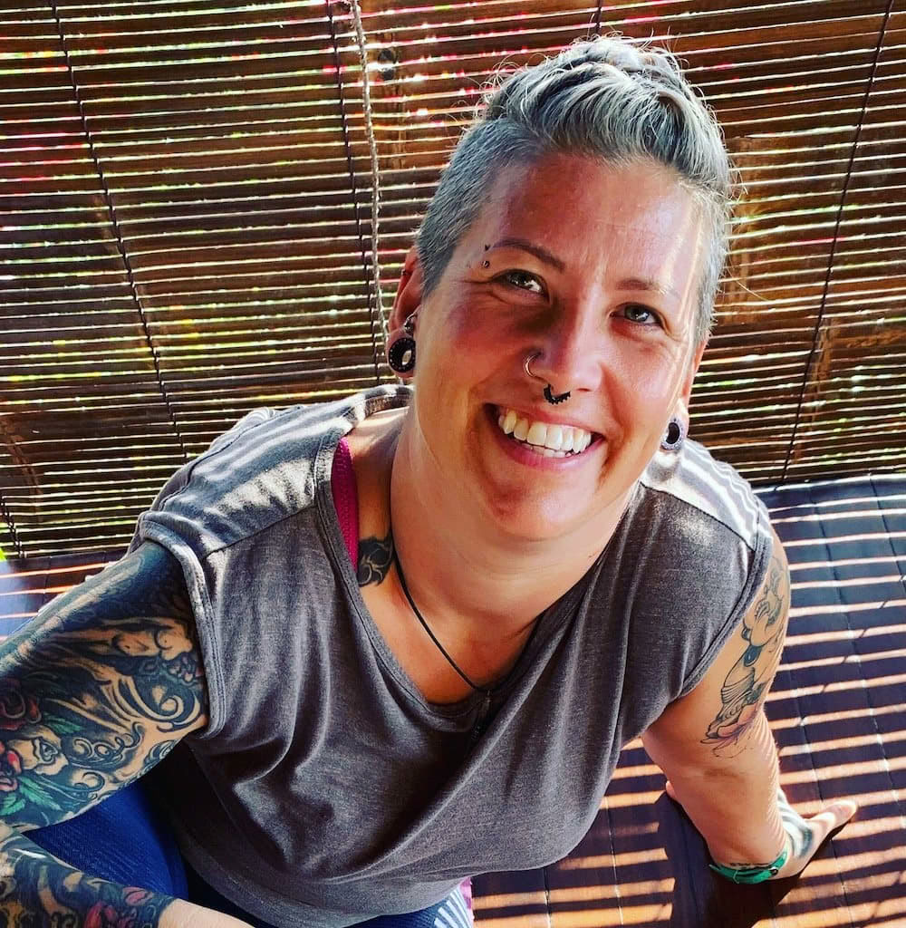 Reglera: en somatisk upplevelseretreat – Colynn Cespedes