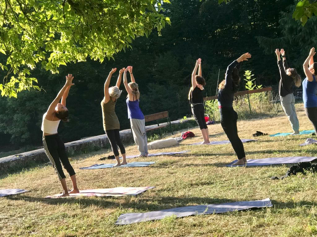 Yoga och vandringsmeditation