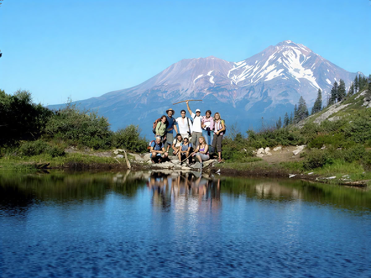 Premiumretreater vid Mount Shasta