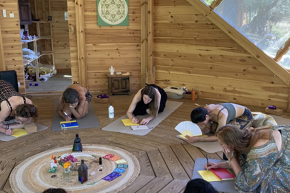 4 dagars yoga och kreativitet: konsten att vila
