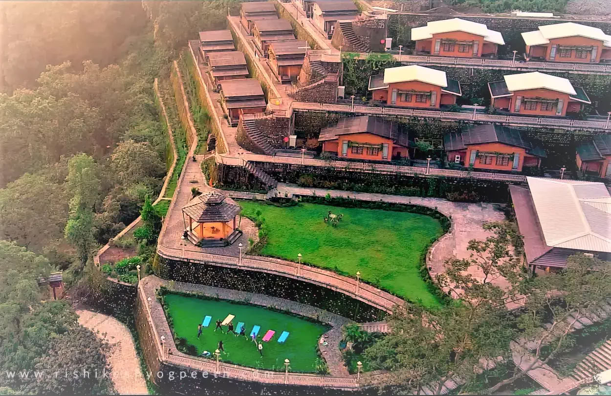 500-timmars yogalärarutbildning i Rishikesh, Indien – 05 nov–27 dec 2026