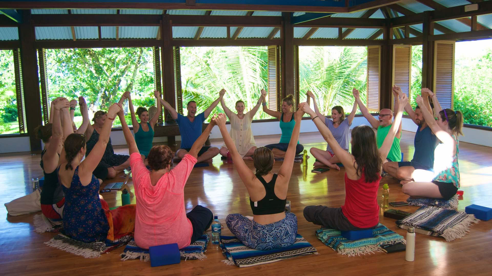 Mjuk visdom: yogaoch meditationsretreat i Costa Rica 2027