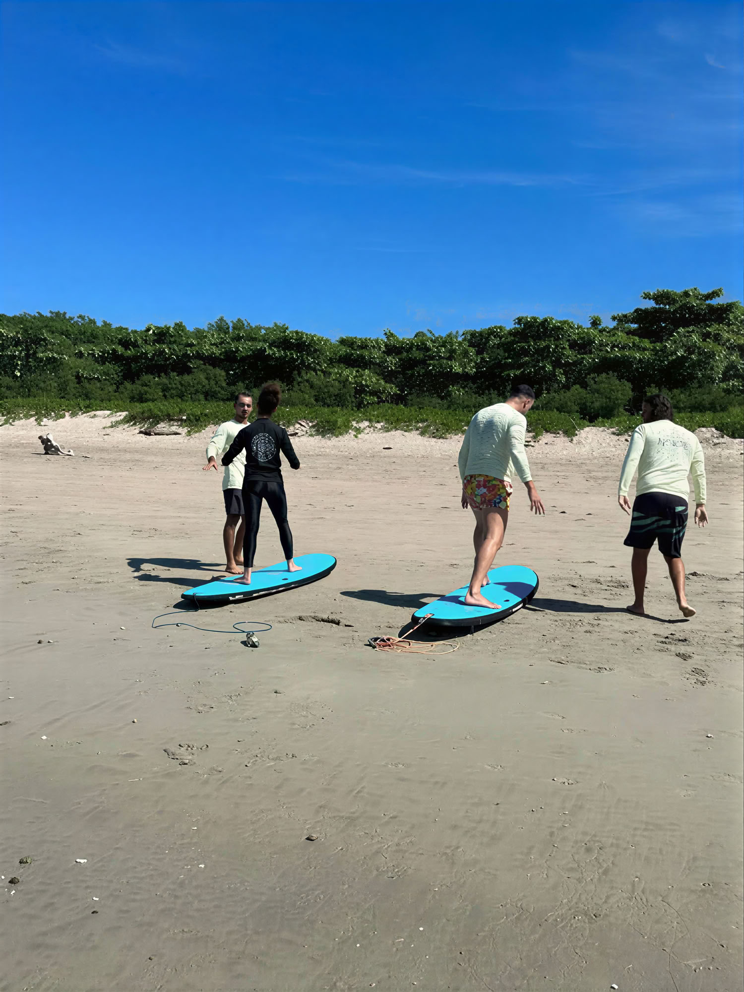 Retreat för yoga och surf vid de sju chakrana