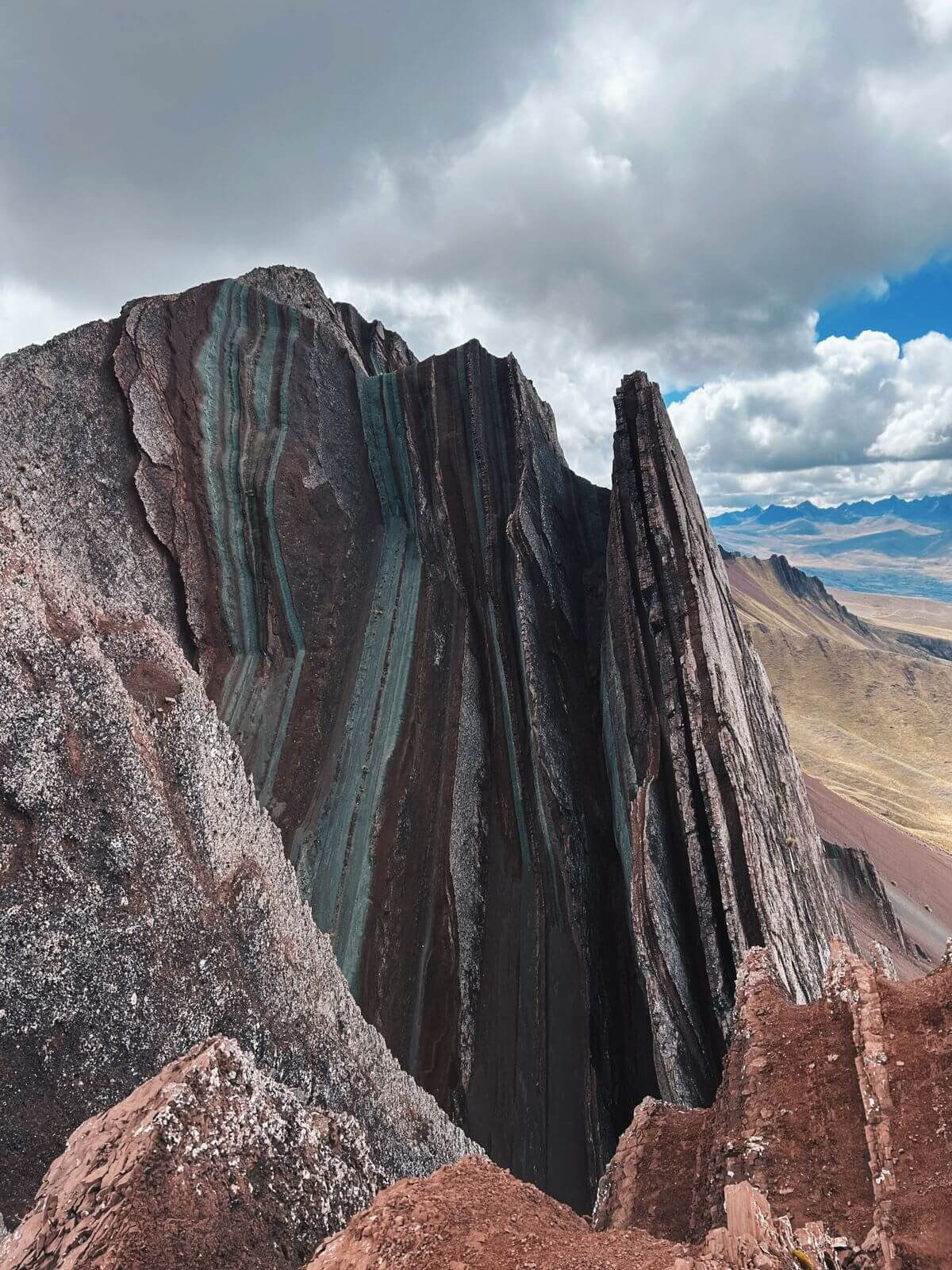 Spirituell Pallay Punchu Rainbow Mountain (heldag)