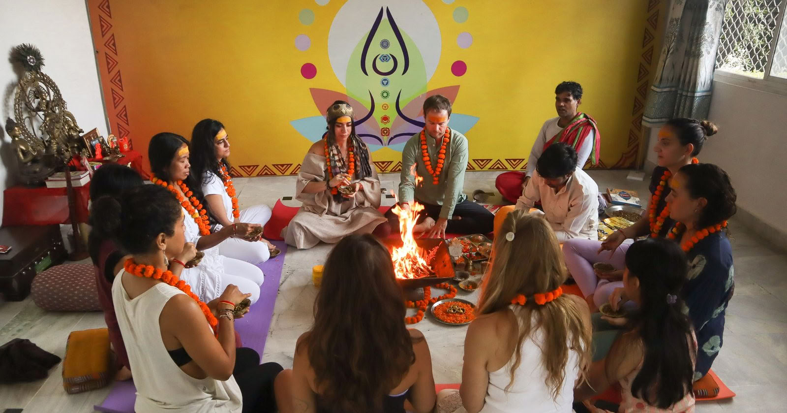 200 timmars yogalärarutbildning i Rishikesh – 2–30 jan 2027