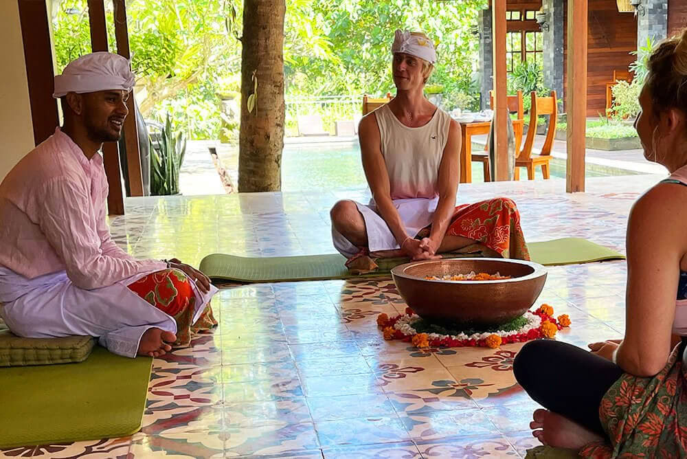 500-timmars yogalärarutbildning på Bali, Ubud – 1 nov till 25 dec 2026