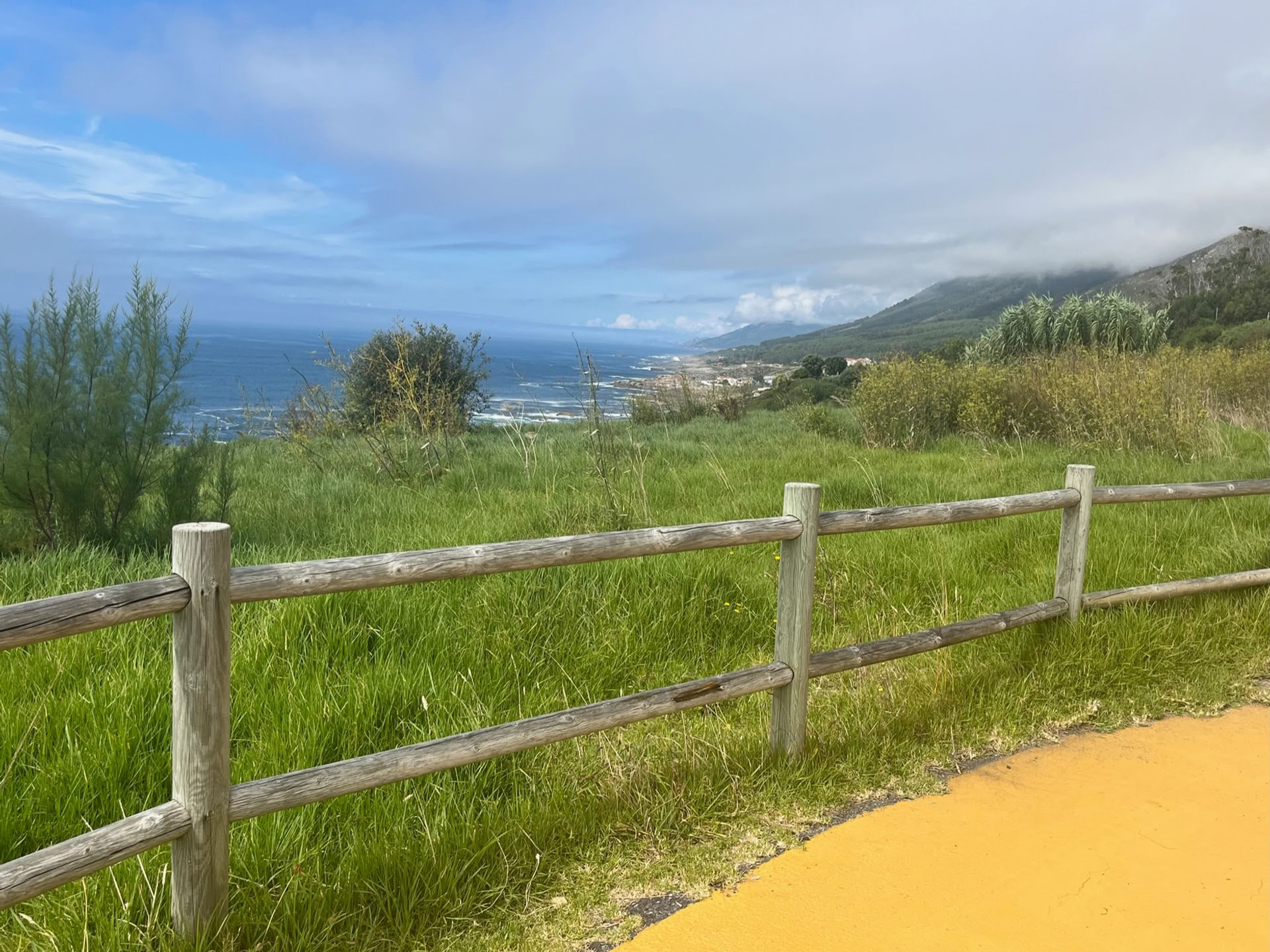 Hållen längs vägen: En resa med sorg och glädje på Camino de Santiago
