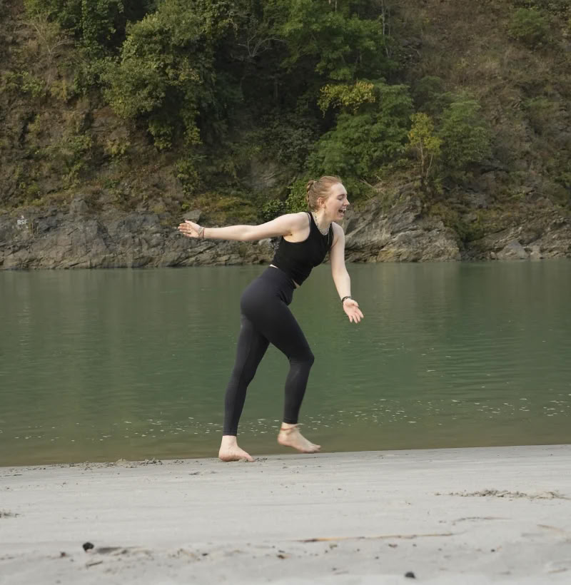 Aerialyoga TTC i Rishikesh