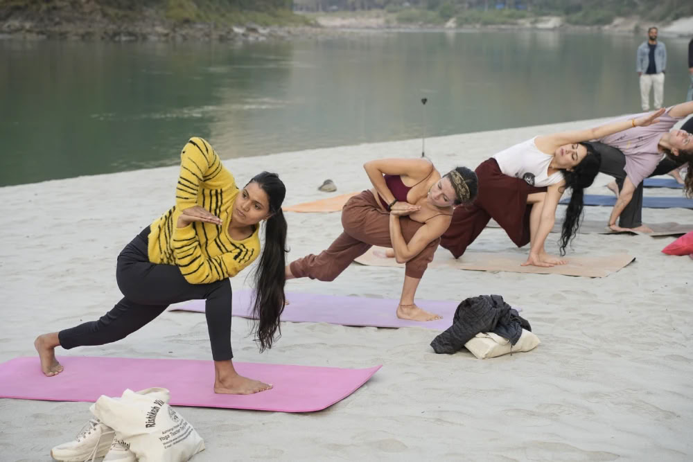 100-timmars yoga TTC i Rishikesh
